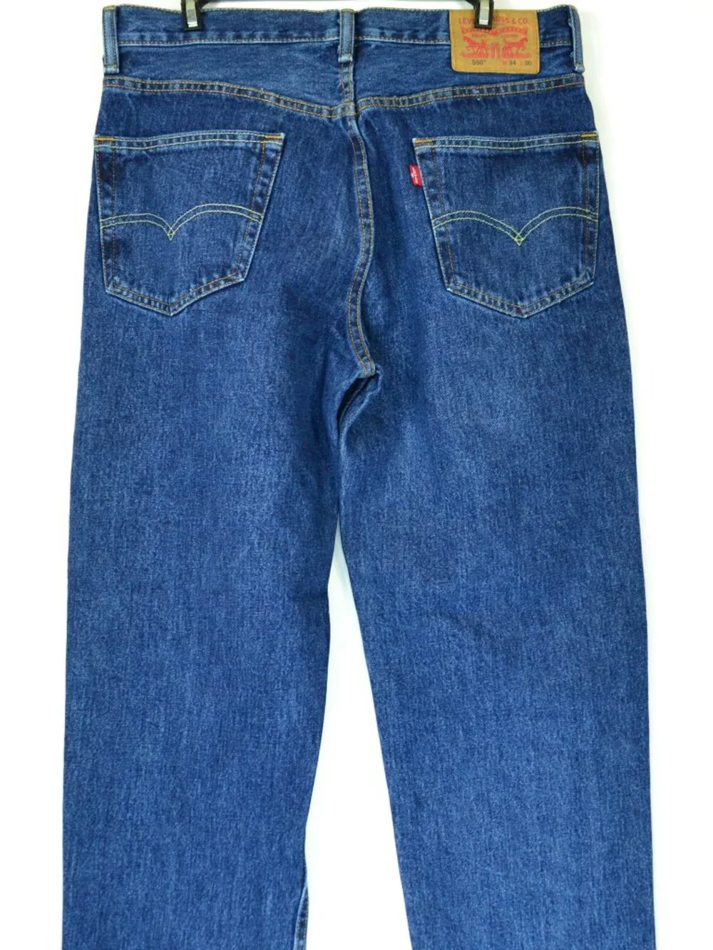 Levi's 550 Men's Size W34 L30 Blue Medium Wash Relaxed Fit Denim Jeans